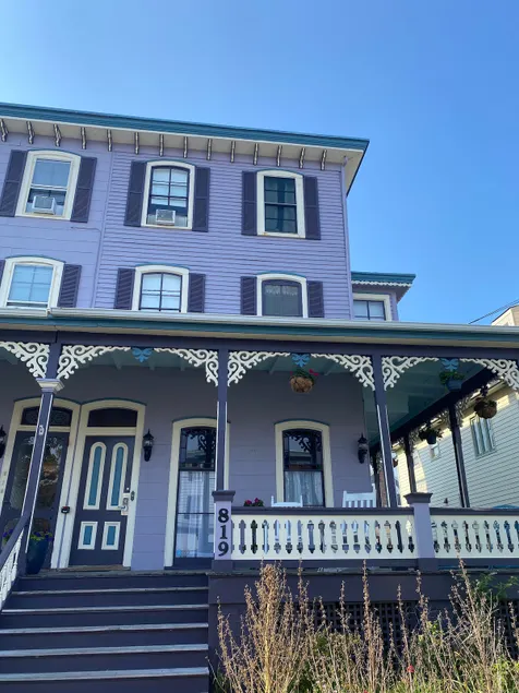 1 BR Flat 1 Block from Beach - Image 1