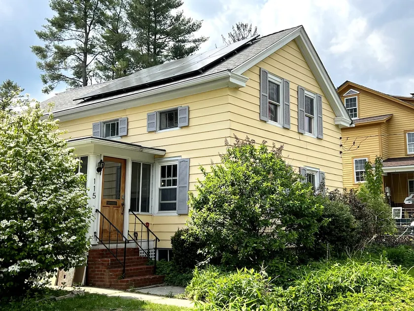 Charming 19th Century Farmhouse - Image 1