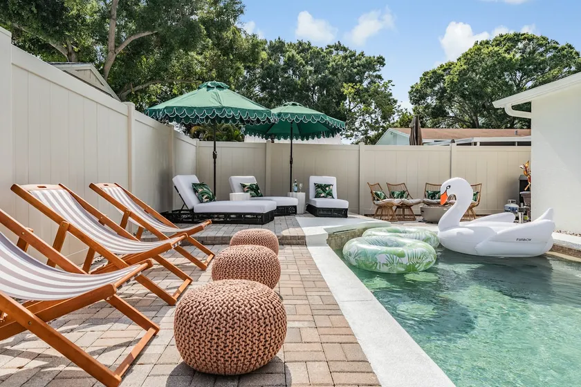 Spacious 1-Story, 5-Bedroom Home + Heated Pool - Image 1