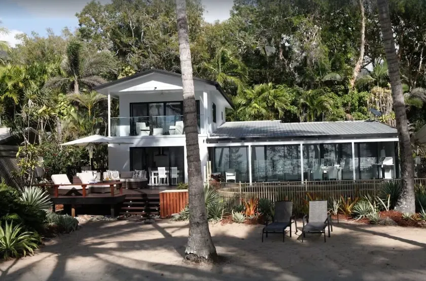 Your Private, Ocean-Front Sanctuary At Oak Beach - Image 1