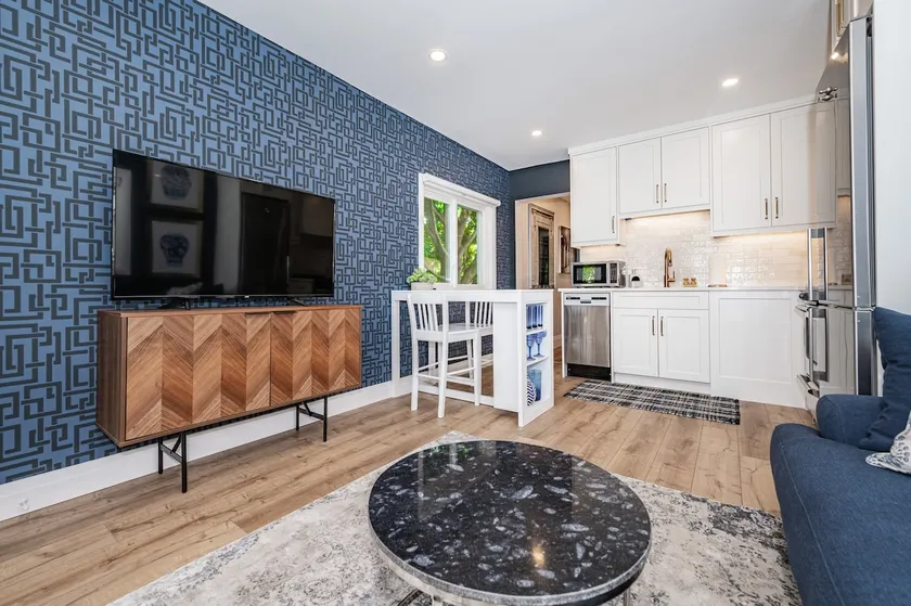 The Evelyn Suites - Suite B - Small Pied-à-Terre - Image 1