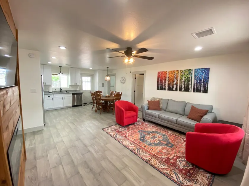 Bungalow on 5th West - Image 1