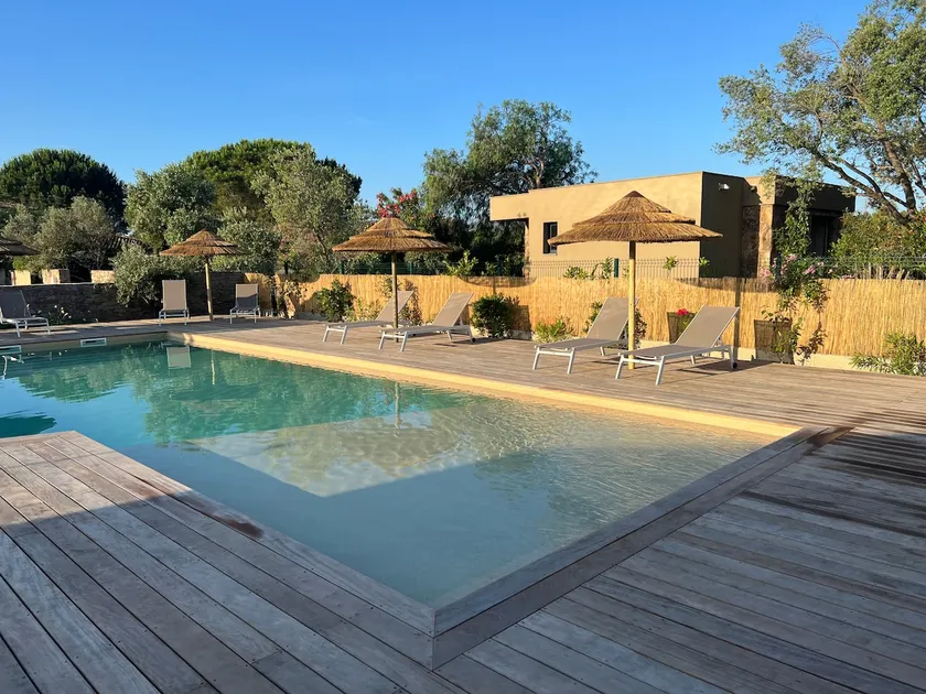 Felicita, 5* Mini-villa, swimming pool and beach within walking distance - Image 1
