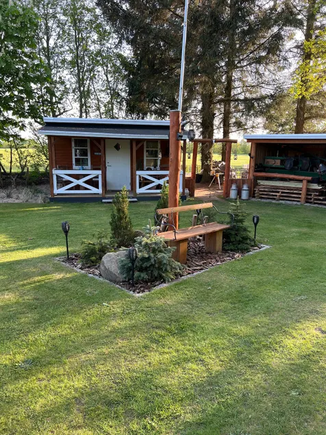 Cozy little western cabin - Image 1