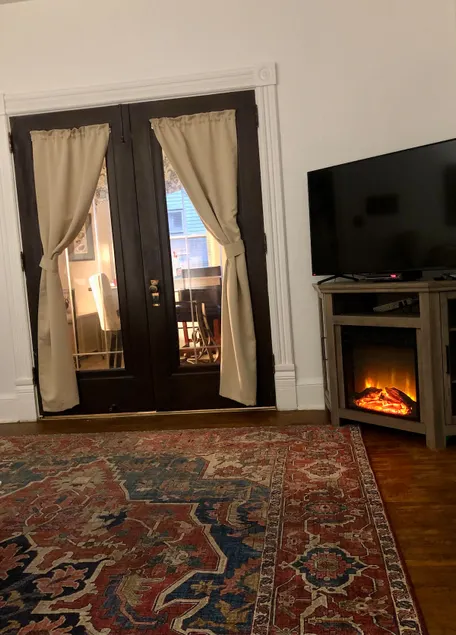 Cozy Upstairs Nest - Image 1