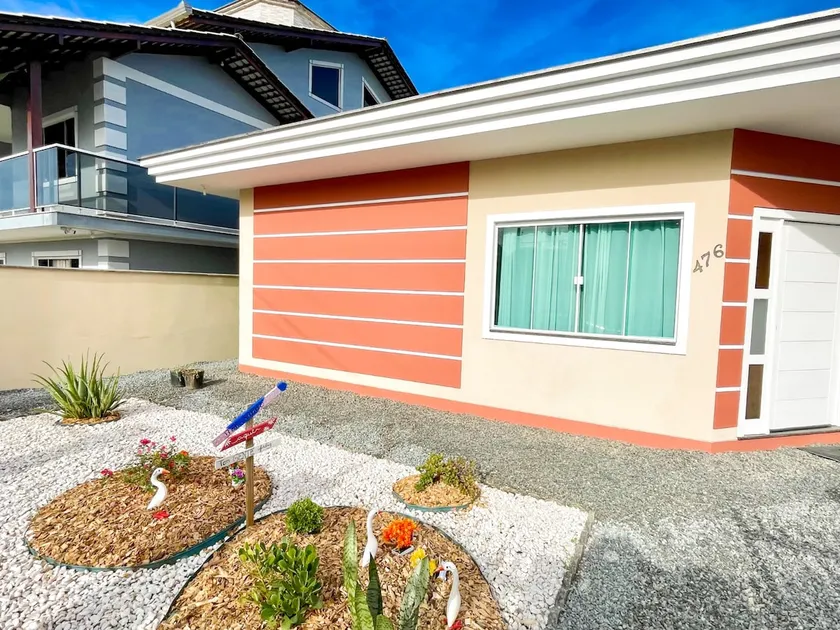 Beautiful House - Joinville with Barbecue Grill 4 Bedrooms - Image 1