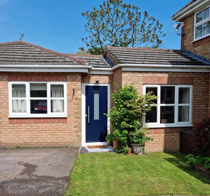 Beautiful studio in Ely - Image 1