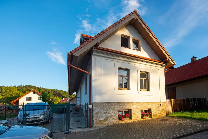 Guest House Mengsdorf - Image 1