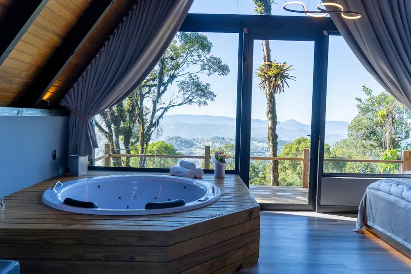 Chalet in the mountains Hydro Fireplace Sensational view - Image 1