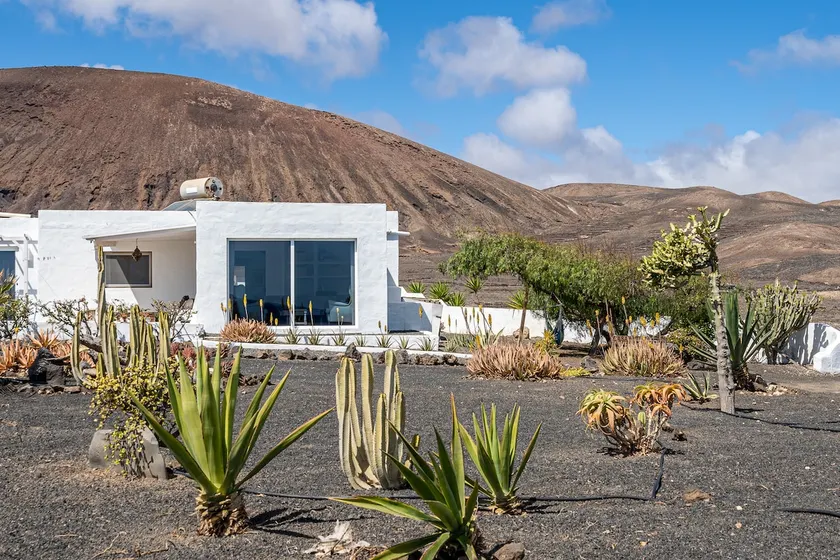 Ocean - Volcano House - Image 1