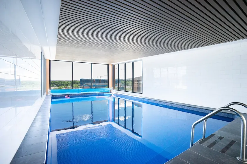 Lux 2bed 2bath Secure parking in Dickson, Canberra - Image 1