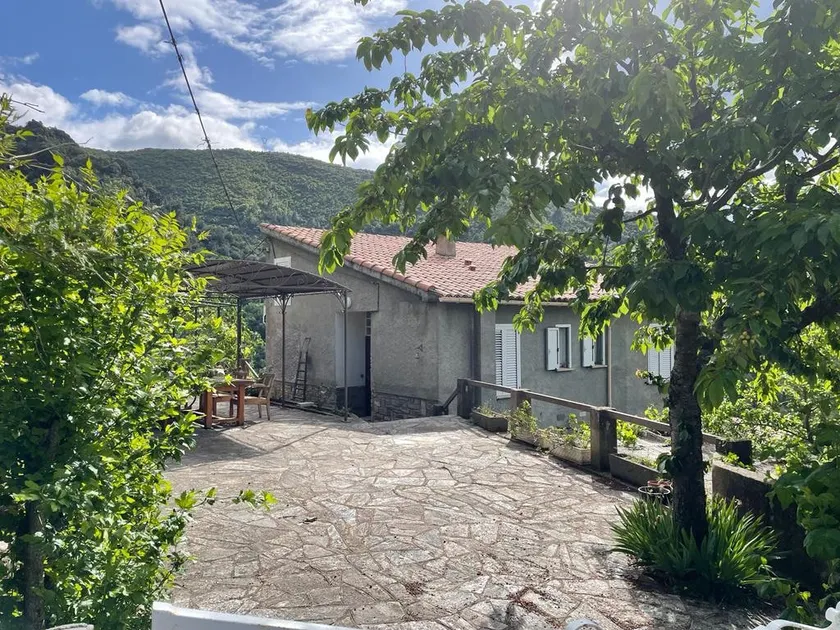 Beautiful house for 6 people (3 beds 140 cm) - Image 1