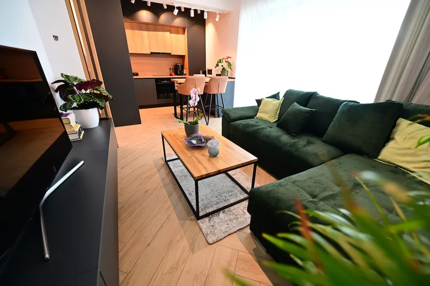 Home by the Lake nr 8 - Image 1