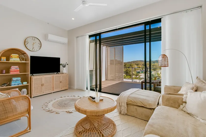 Caba Beachside-2BR Hinterland View Apt by uHoliday - Image 1