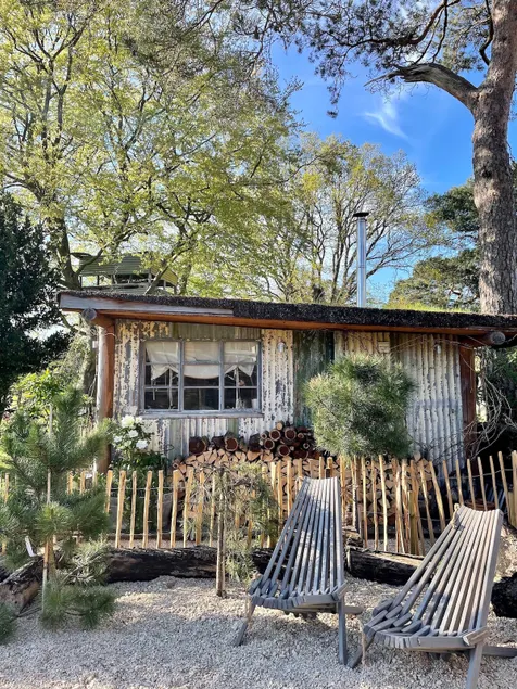 Eco Cabin near Frensham Great Pond - Image 1