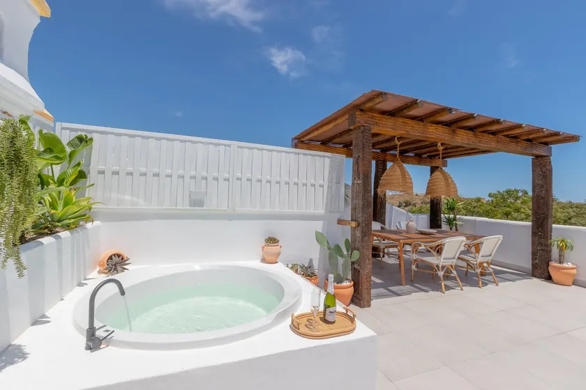 Paraiso penthouse - Image 1
