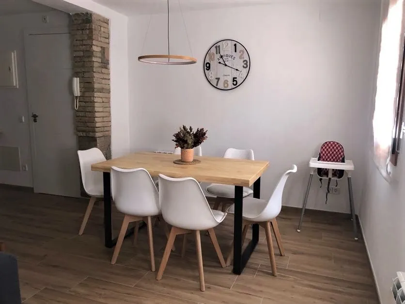 Apartment with patio (ground floor) - Image 1