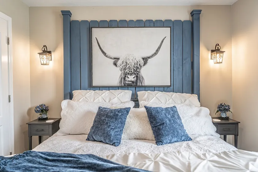 The Bull's Retreat - 2 King Beds - Image 1