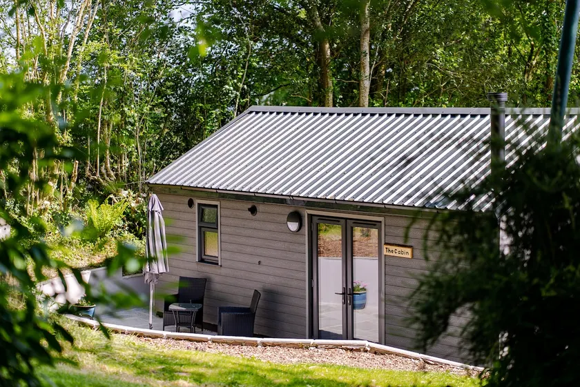 A Cornish Cabin in the Tamar Valley - Image 1
