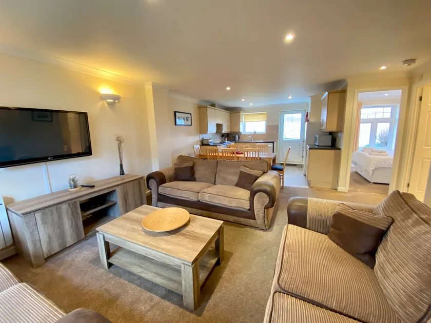 Newquay Holiday Home - Image 1