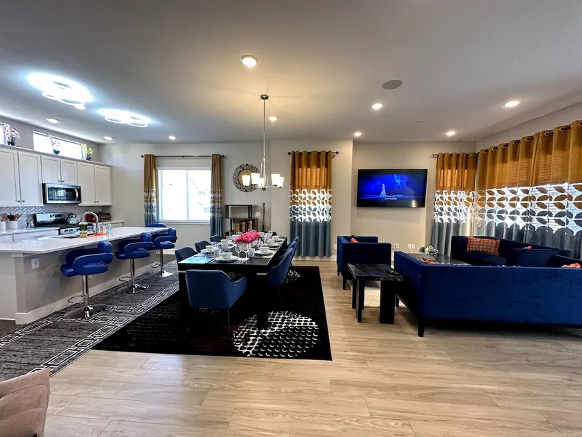 Luxury Home in Denver - Image 1