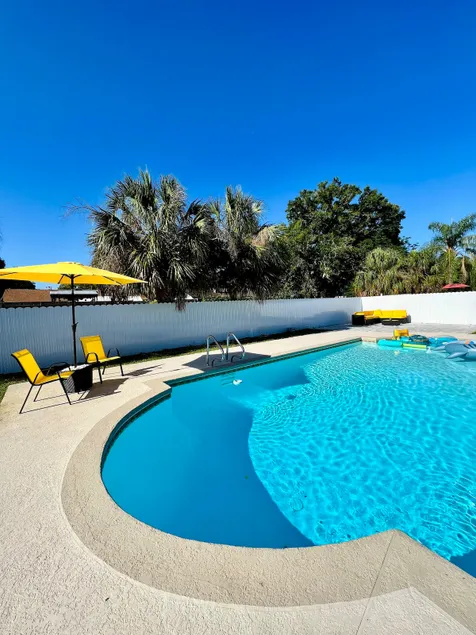 Mindelo Oasis - Image 1