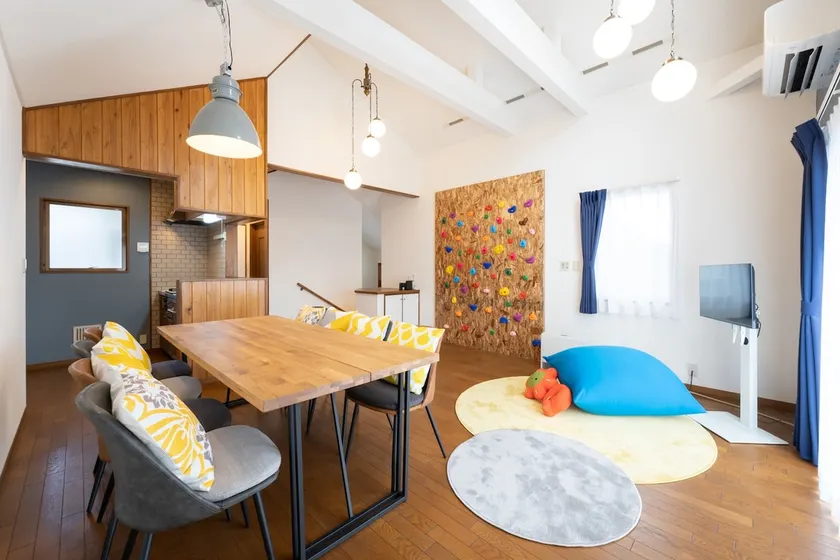 Bouldering, Sauna, BBQ, Japanese-Style Room Available | Private Vacation Home for Kids and Adults Alike | Hillside - Image 1