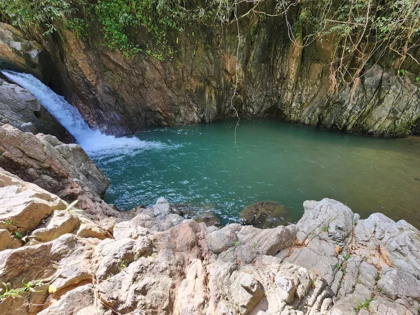 Relax with nature and enjoy waterfalls/river/pool - Image 1