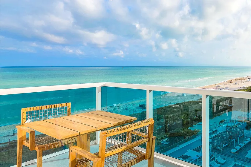 1 Hotel - Direct Ocean View 1 Bedroom/1 Bath Suite - Image 1