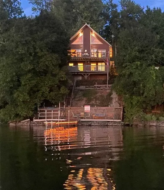 Rainbow House - Image 1