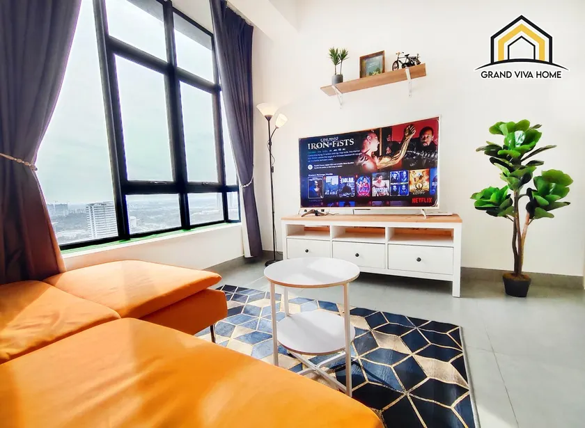 Aurora Suite~ Canvas I Wi-Fi I Netflix I Relax - Image 1