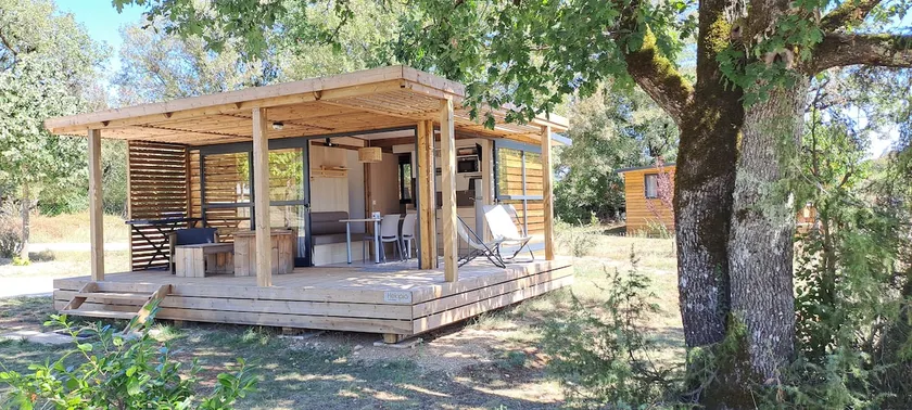 5-person cottage in Rocamadour Camping Les Campagnes - Image 1