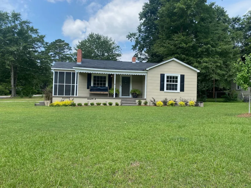 The Dothan Villa - Image 1