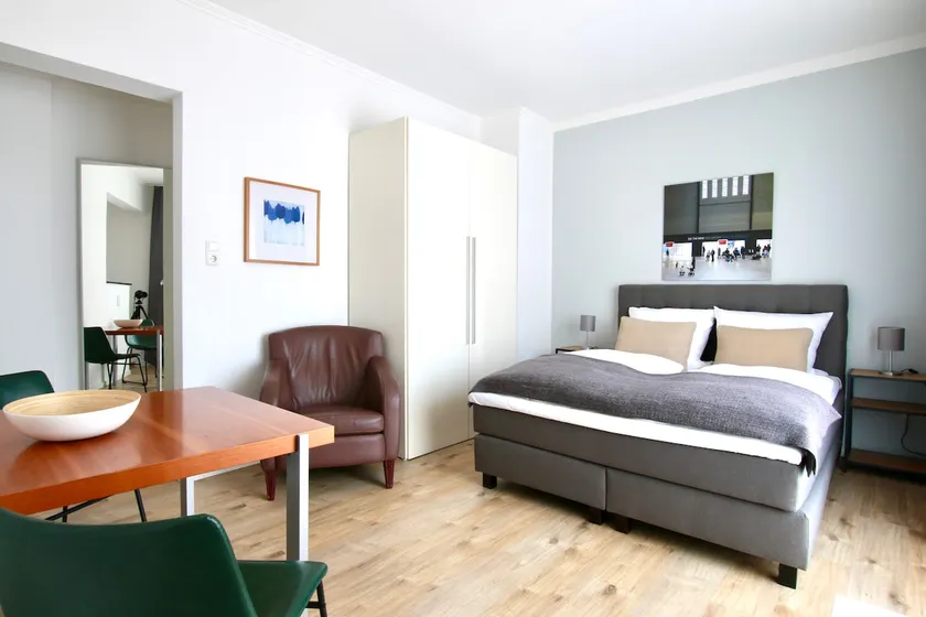 Studio apartment centrally located in the Belgian Quarter - Image 1