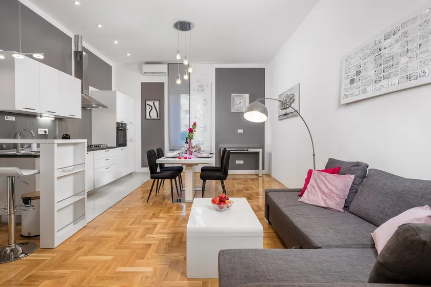 Apartment Belvedere - Image 1