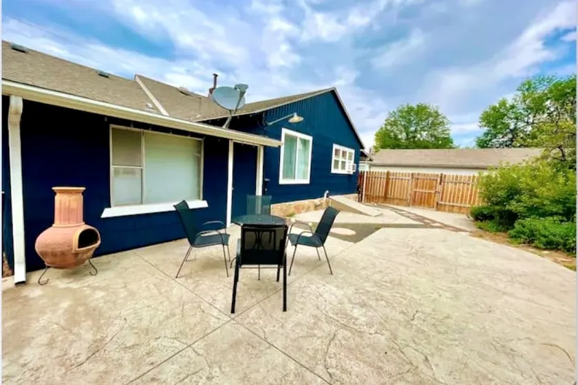 Fenced Yard + Fire Pit | Walk to Lake | Pets OK - Image 1