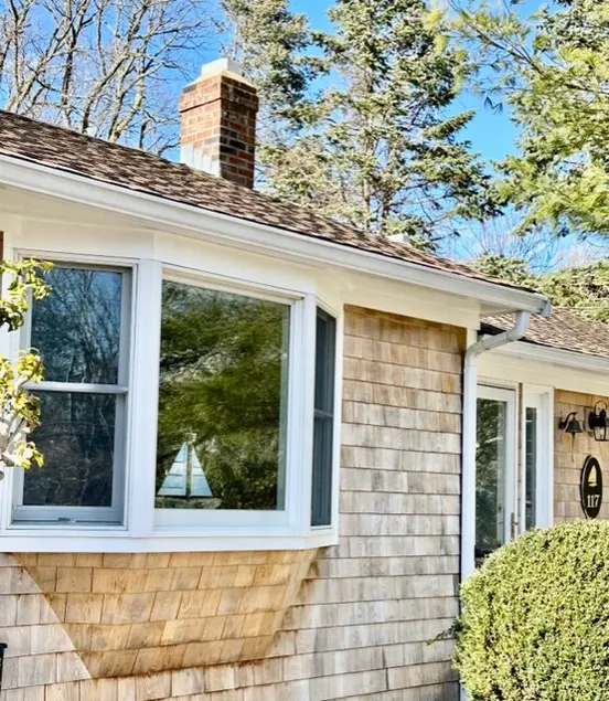 House in South Dartmouth near Padanaram Village! - Image 1