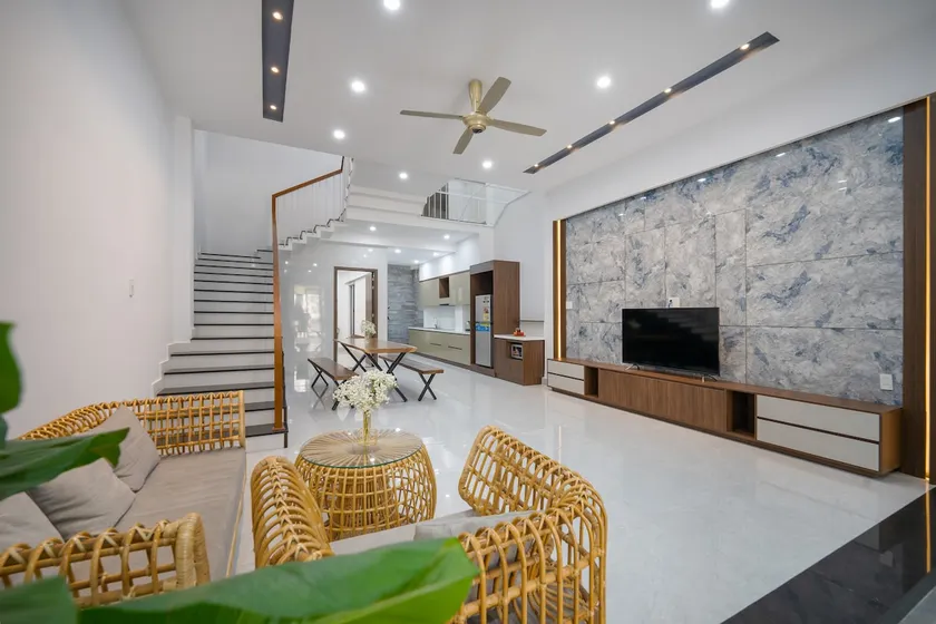 T P Deluxe House- Near My Khe Beach- Full AC - Image 1