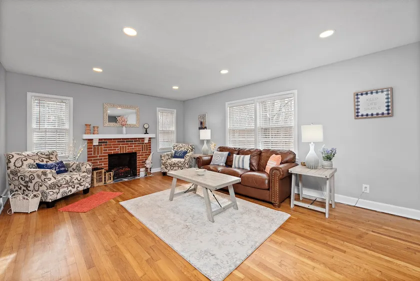 Cozy Cottage in the heart of Kansas City - Image 1