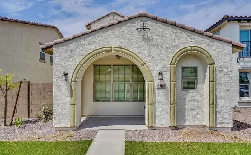 Full Home w/ Office, Outside DTPHX - Image 1