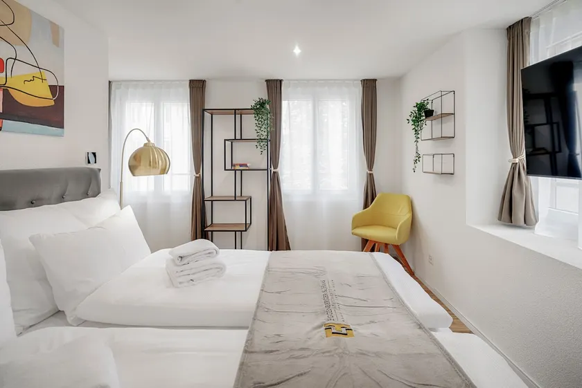 Design Studio 75 sqm - St. Georgen-Strasse - Image 1