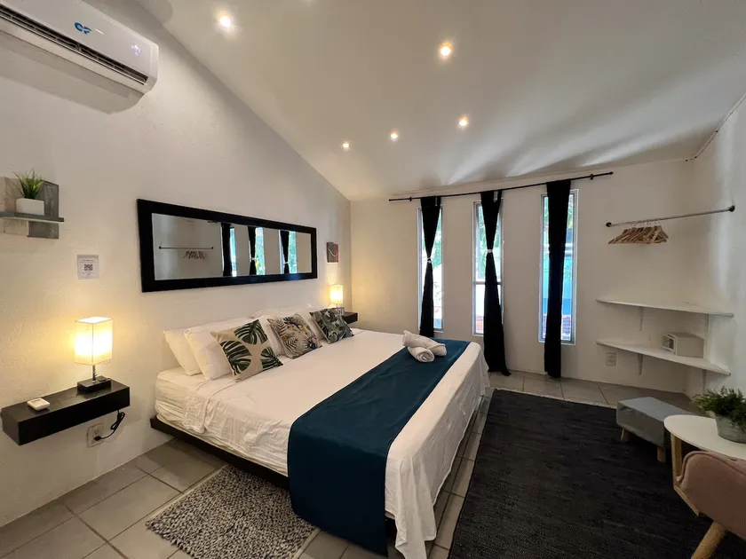 Spacious and fully furnished apartment, 200 MB Wi-Fi. - Image 1