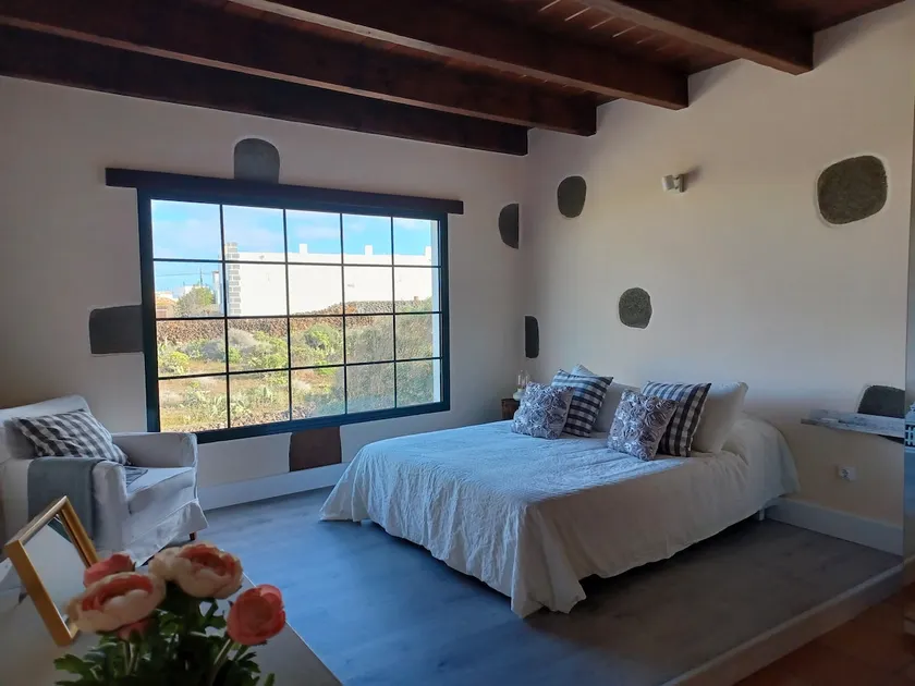 El Rincón Apartment - Image 1