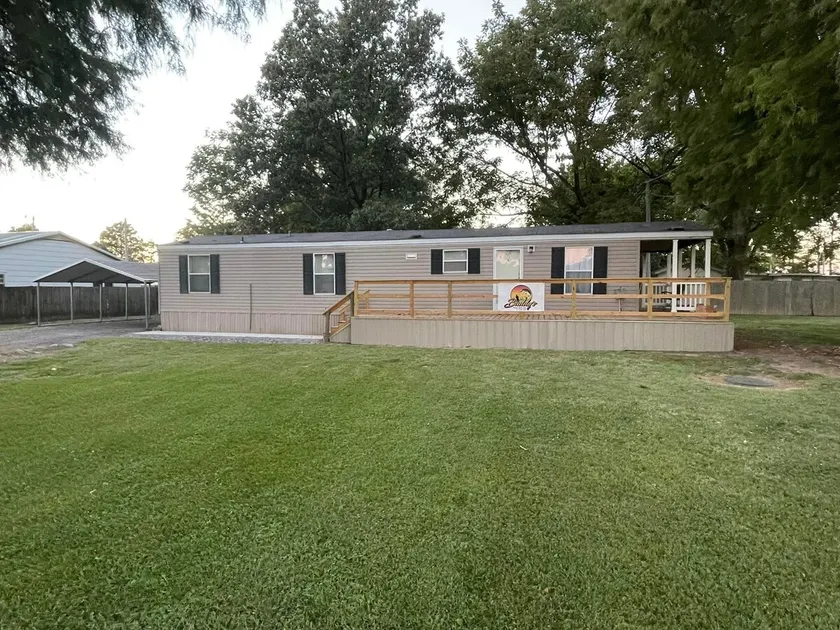Buddy's Reel' Em Inn 2 Bd 1 Bath home on Reelfoot Lake. Sleeps 6. - Image 1