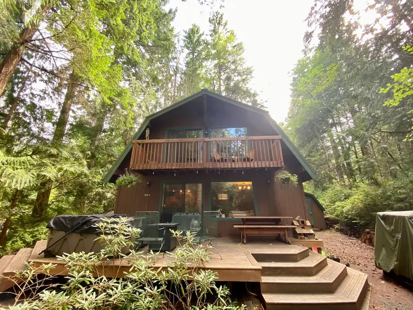 Sea Wolf Cabin - Image 1