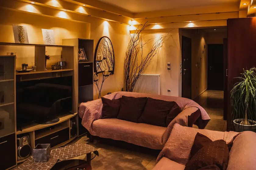 Bojana' s luxury house - Image 1