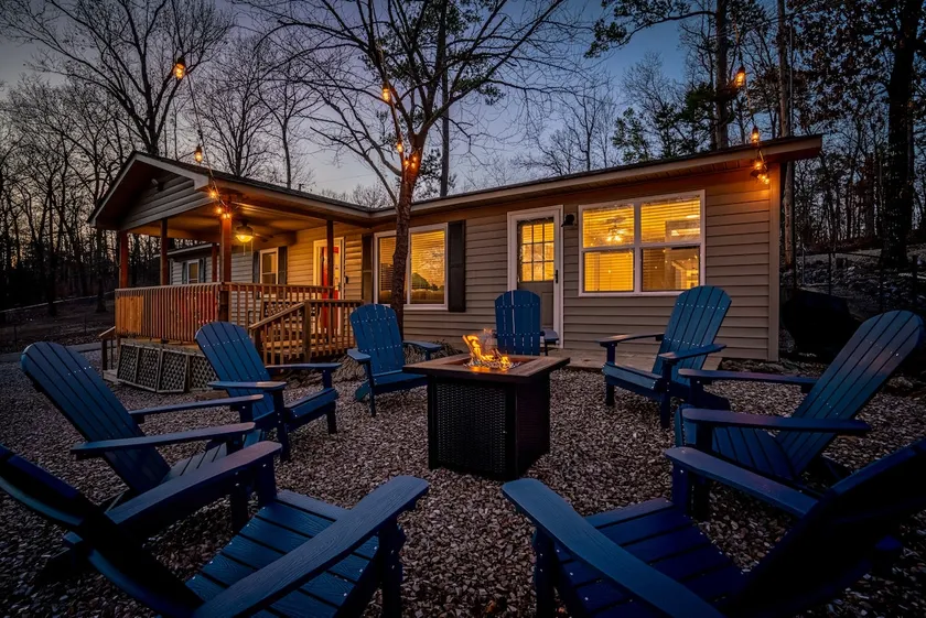 Diamond Lakes Retreat - Image 1