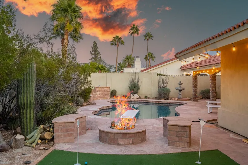 MesaOasis*HeatedDivingPool*LindsayGroveVenueWeds - Image 1
