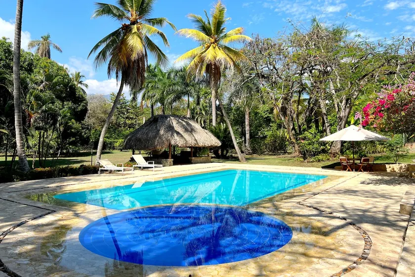 Farm in Santa Fe de Antioquia with pool and BBQ - Image 1