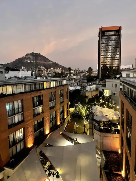 Nice views in Lastarria with a king-size bed - Image 1